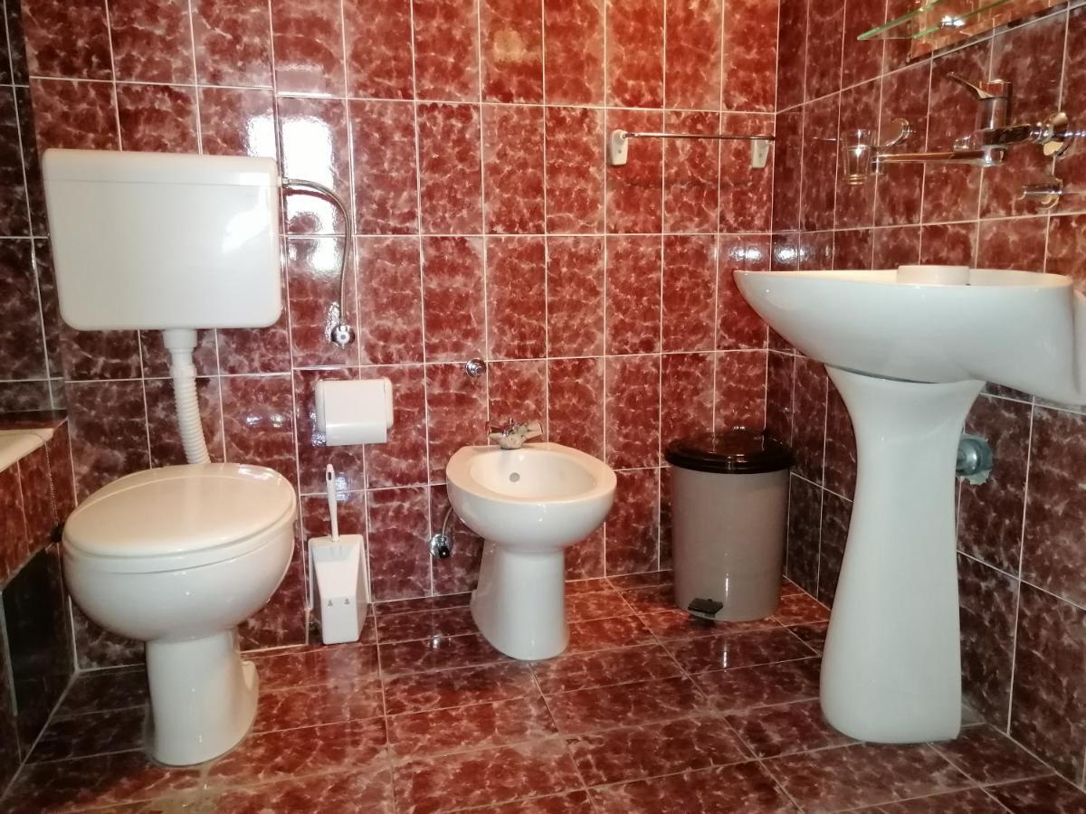 Lovely Apartment With Big Terrace In Budva Zewnętrze zdjęcie