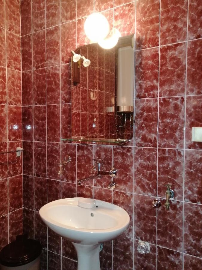 Lovely Apartment With Big Terrace In Budva Zewnętrze zdjęcie