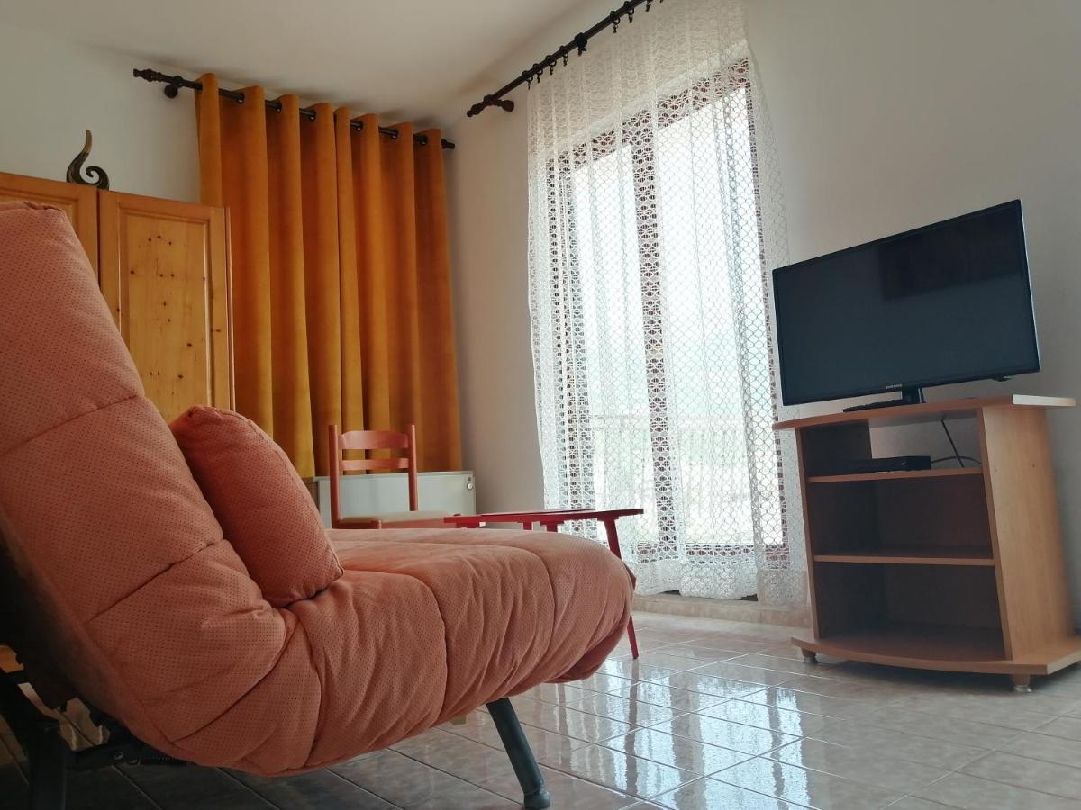 Lovely Apartment With Big Terrace In Budva Zewnętrze zdjęcie