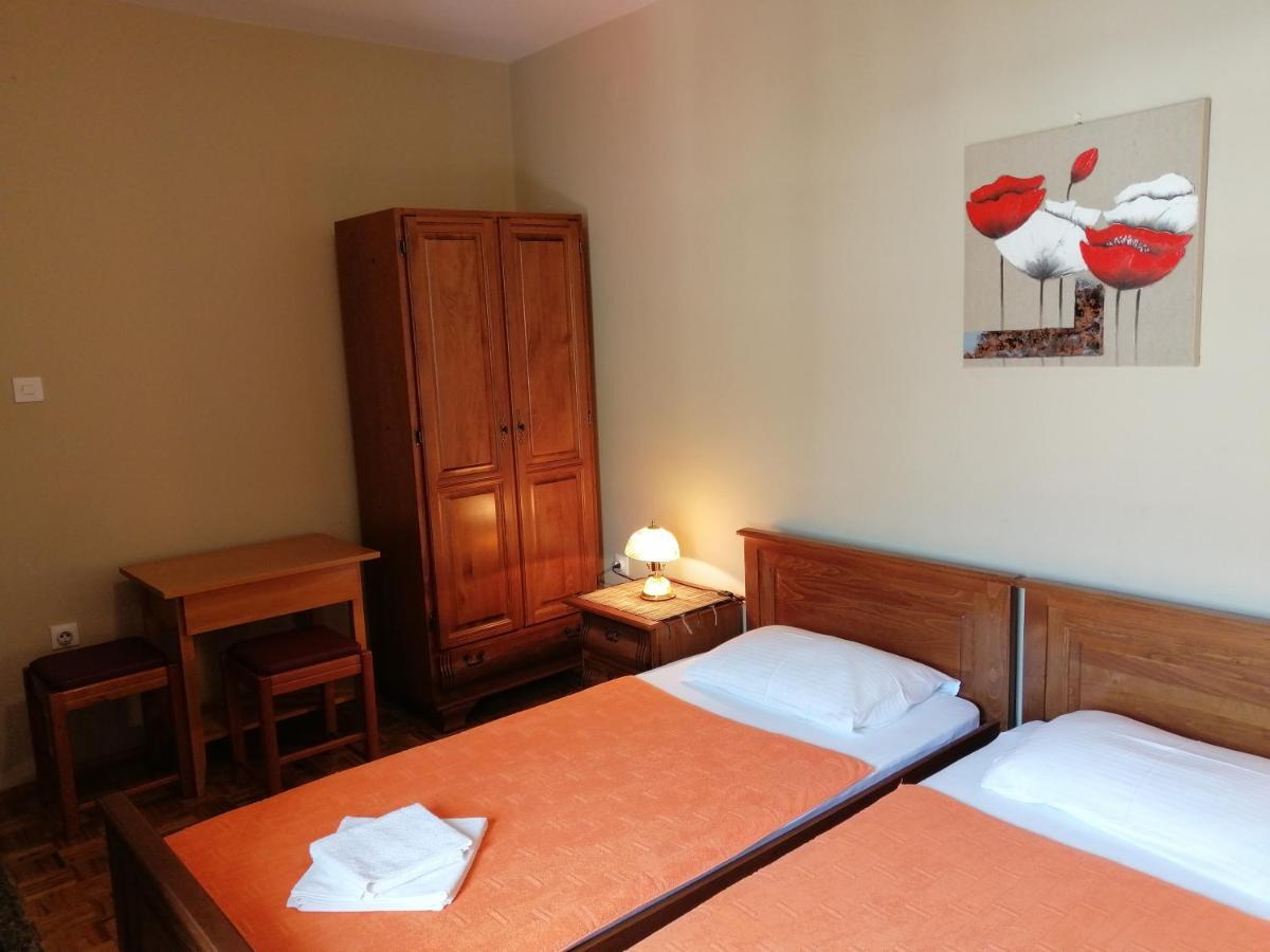 Lovely Apartment With Big Terrace In Budva Zewnętrze zdjęcie